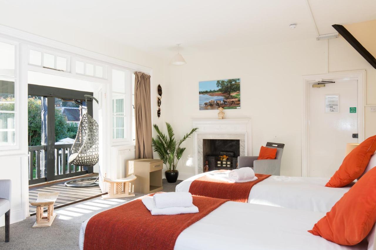 Foxlease Bed & Breakfast ลินด์เฮิร์สต์ ภายนอก รูปภาพ